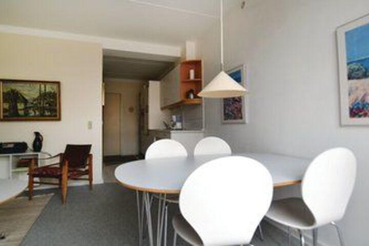 Room 49 of 70