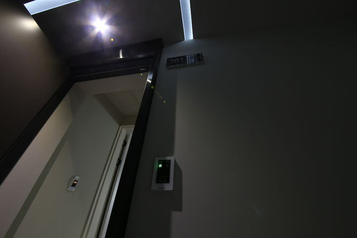 Room 18 of 70