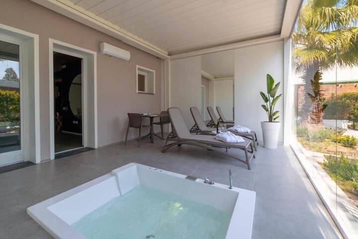 Terrace/Patio 47 of 84