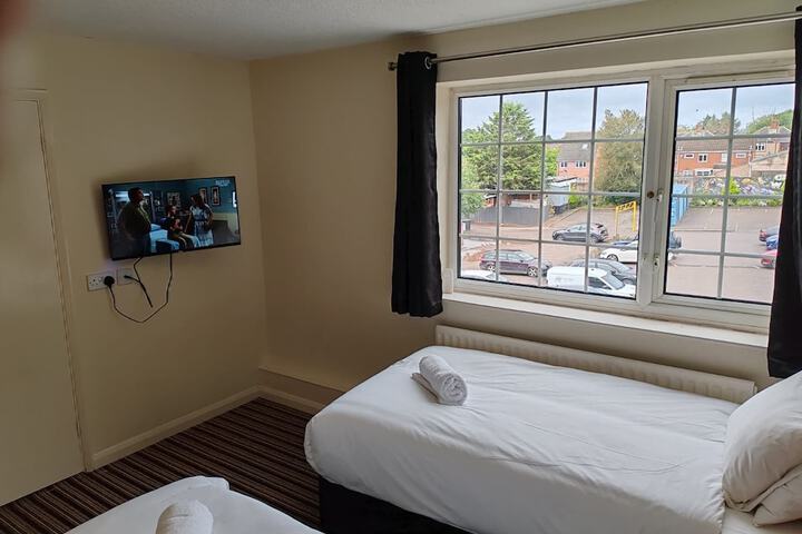 Room 27 of 57