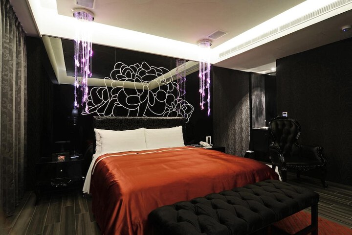 Room 26 of 59