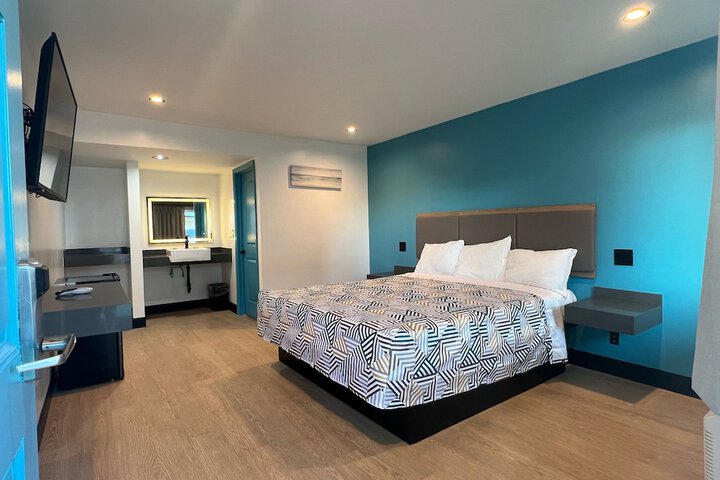 Photo of Arlo Motel
