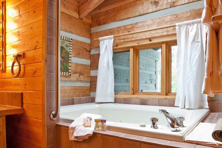 Hot Tub 24 of 105