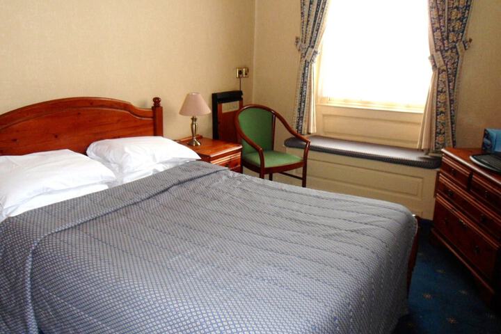 Room 31 of 79