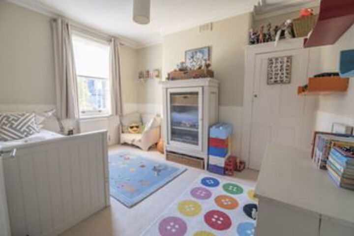 Room 8 of 31