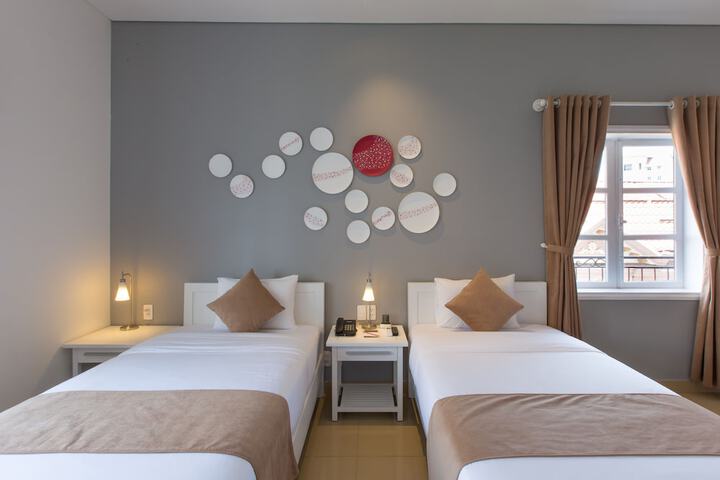 Room 19 of 53