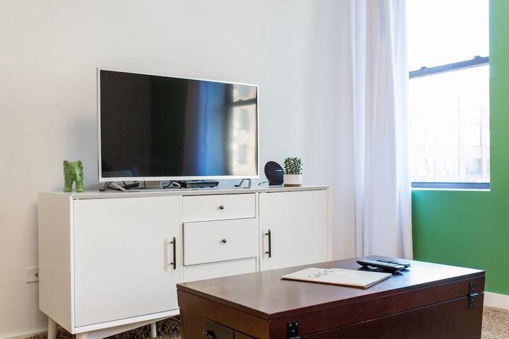 Room 4 of 19