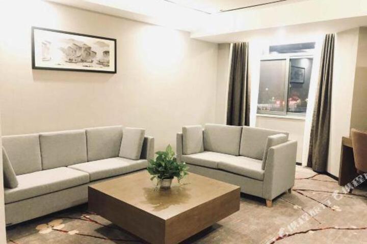 Mi Choice Hotel
