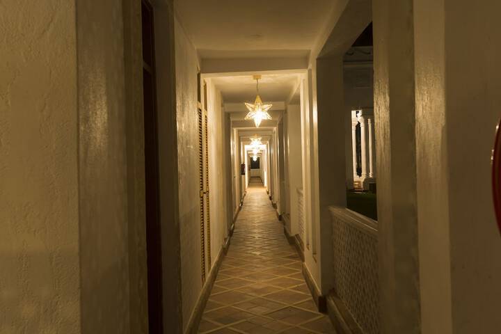 Room 12 of 35