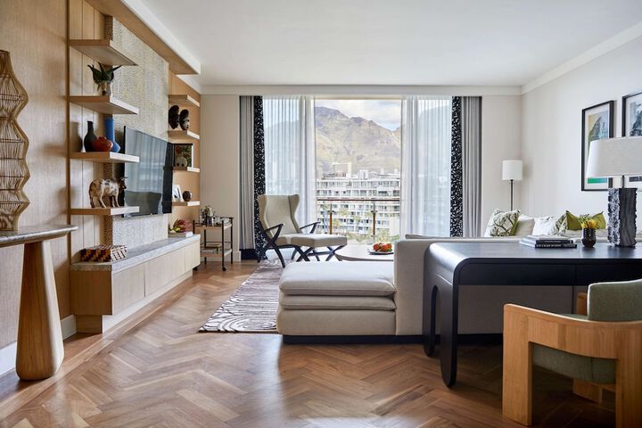 Room 40 of 129