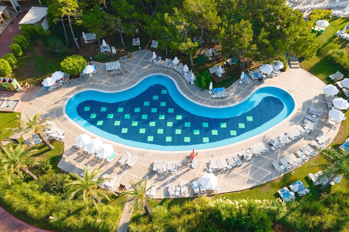 Pool Hotel