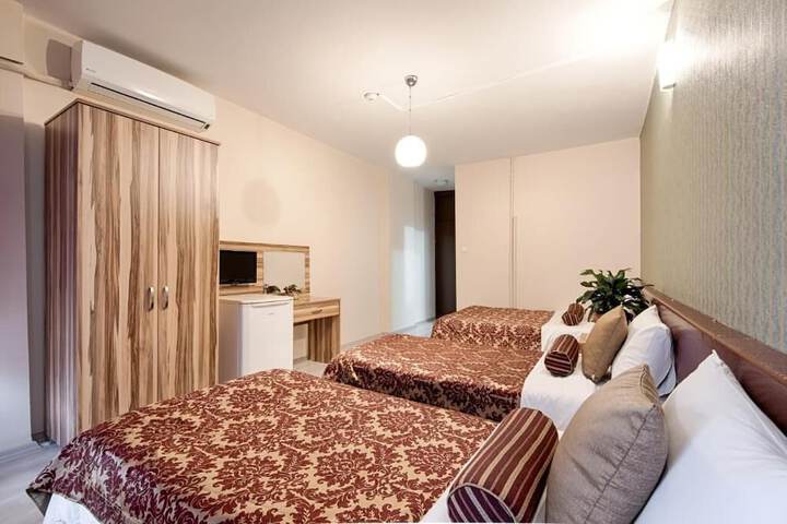 Room 19 of 41