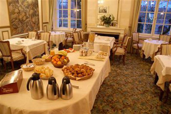 Breakfast/Coffee Service 3 of 13