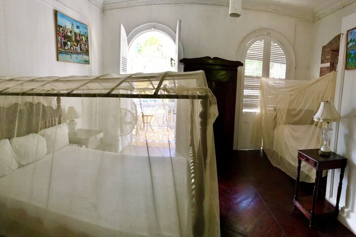 Room 82 of 155