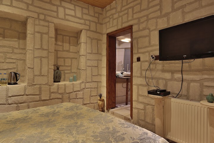 Room 16 of 56