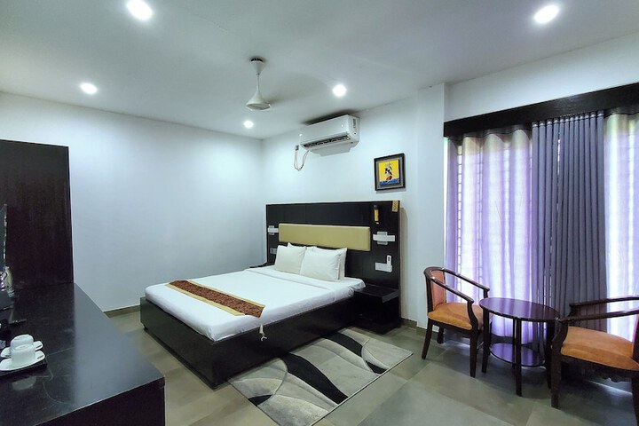Room 3 of 19