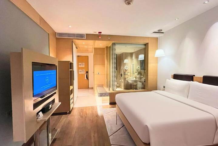 Room 21 of 145