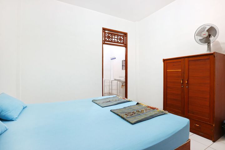 Room 5 of 24