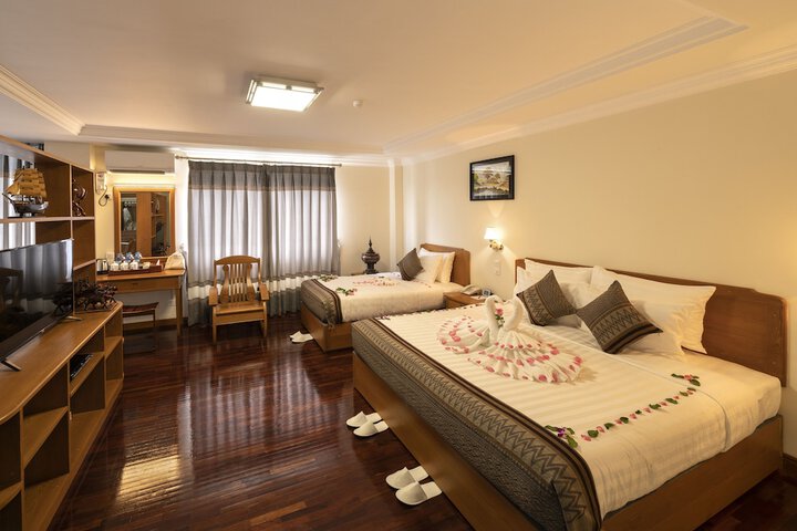 Room 8 of 29