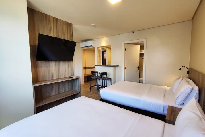 Room 34 of 137
