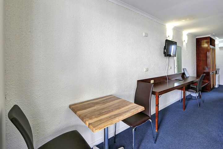 Dining Photos