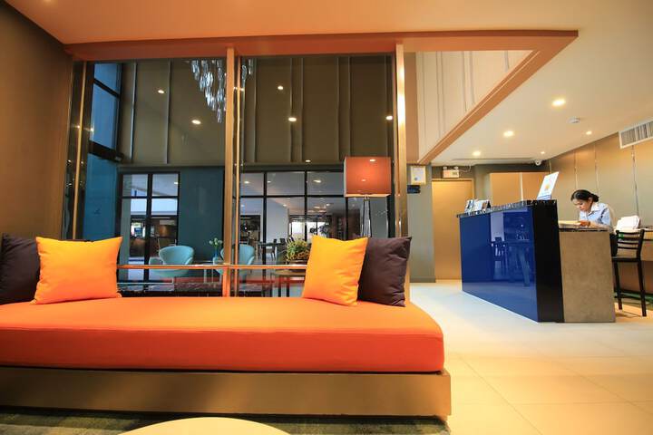 Lobby Photo