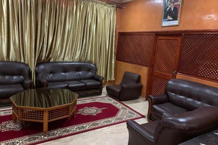 Room 5 of 6