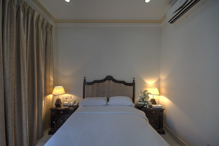 Room 7 of 45