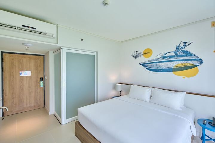 Room 15 of 126