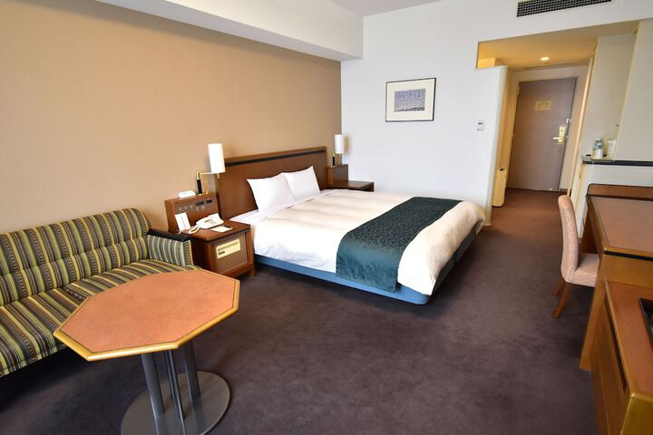 Room 15 of 85