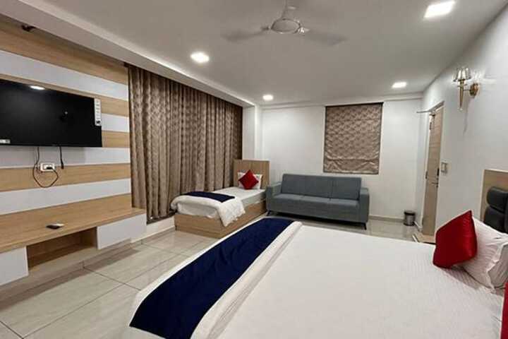 Room 14 of 31