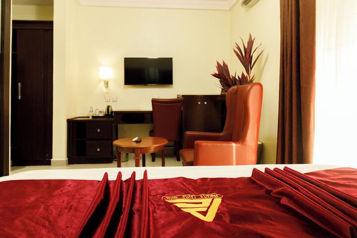 Room 5 of 35