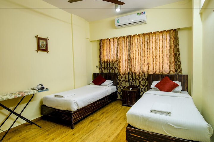 Room 17 of 60