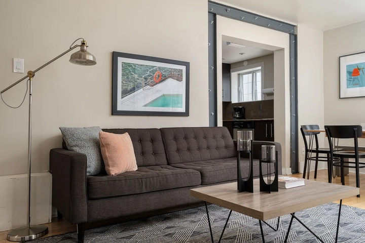 Bohemian 5BR in Downtown MTL by Sonder