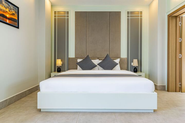 Room 6 of 57
