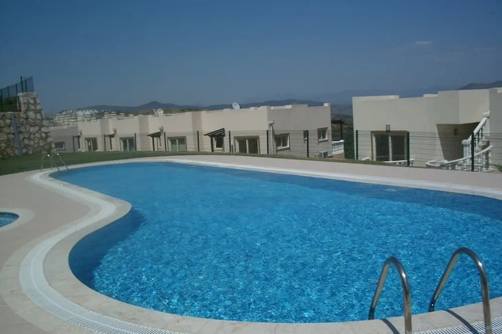 Pool 18 of 38