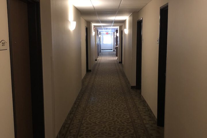Ballroom/Hall 31 of 35