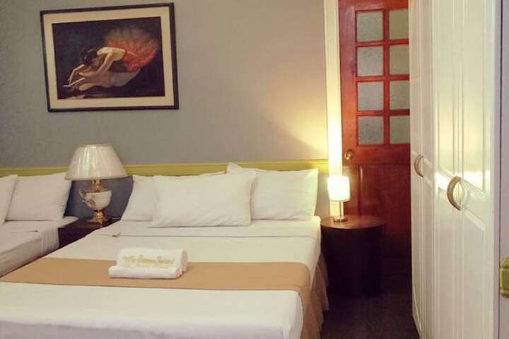Room 15 of 80