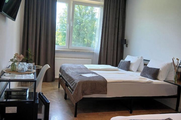 Room 34 of 57