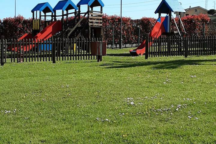 Children's play area - outdoor