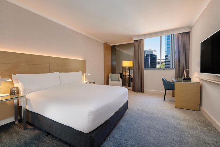 Room 20 of 106