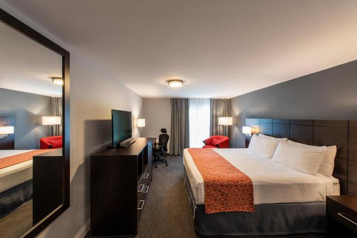 1 King Bed Deluxe Room (35 of 46)