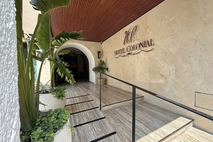 Hotel 42 of 42