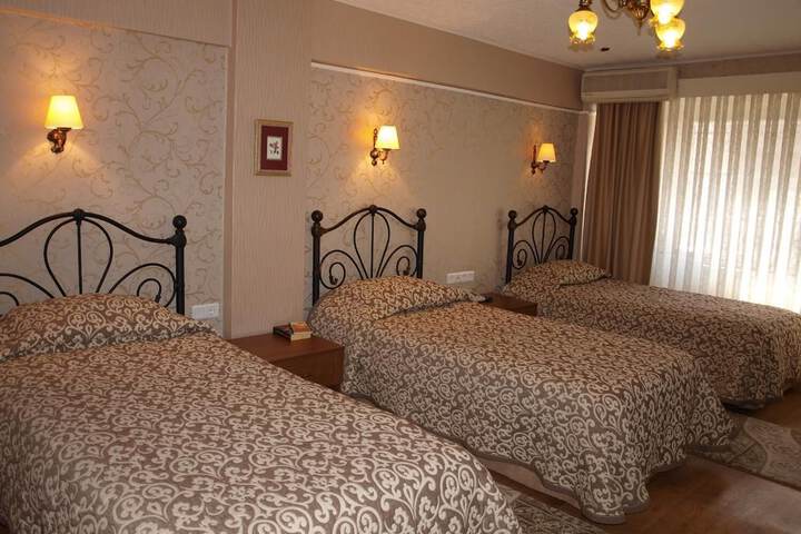 Room 15 of 52