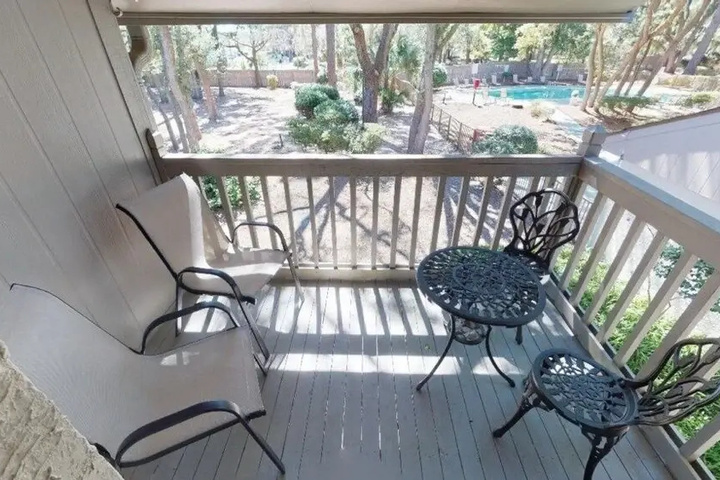 Image of Stones Throw 63 - Pet-Friendly Townhome Near Folly Field Beach by RedAwning