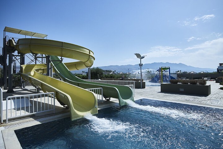 Pool 89 of 185