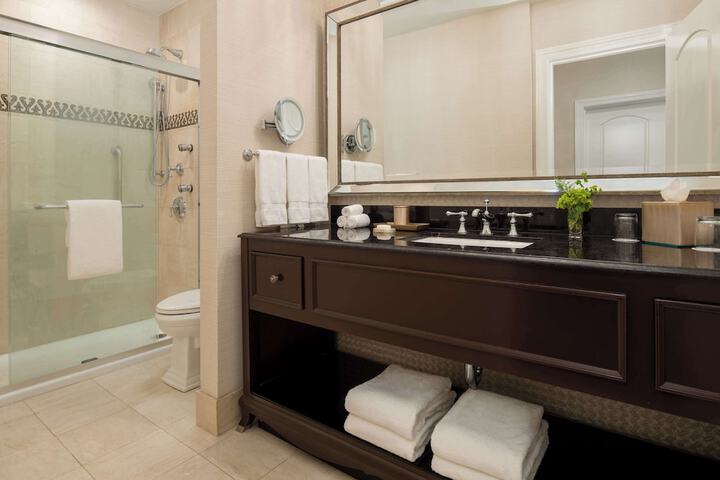 Bathroom shower