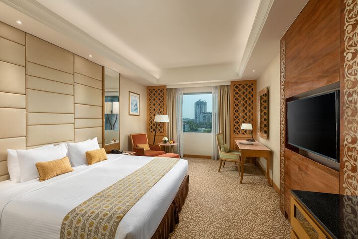 Room 26 of 48