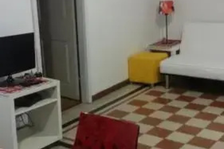 Room 3 of 11