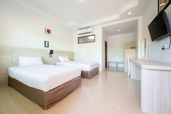 Room 29 of 63